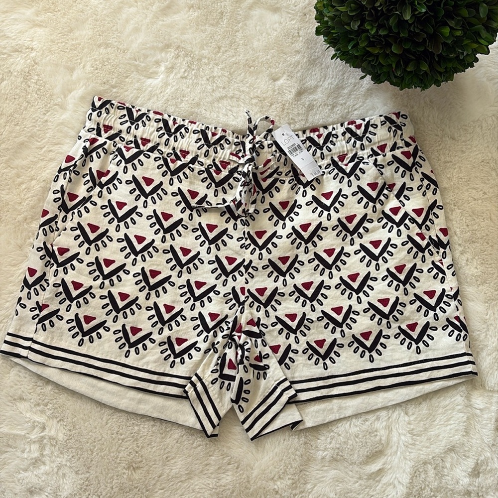 NWT Loft Bohemian Linen Blend Pull on Shorts Elastic Waste-band & Pockets Small
